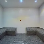 Odalys - Arenes - Palais Des Congres Aparthotel 4*