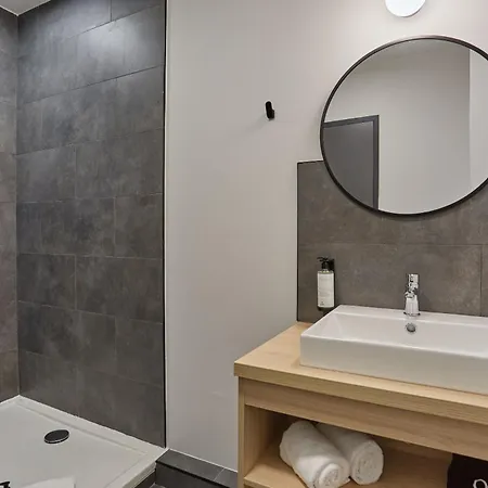 Appart'Hotel Odalys City - Nimes Arenes - Palais Des Congres 4*